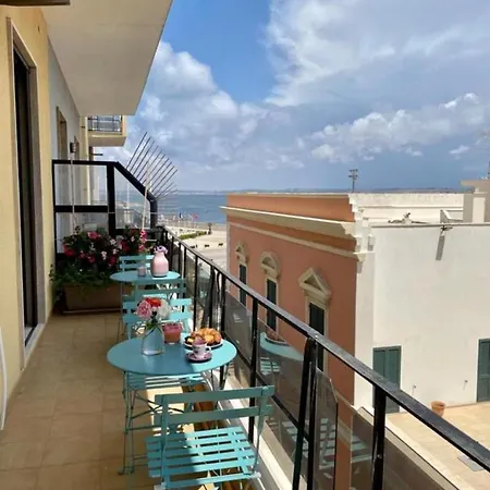 Appartamento Riva Di Scirocco *